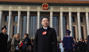 人民大会堂场外拍摄